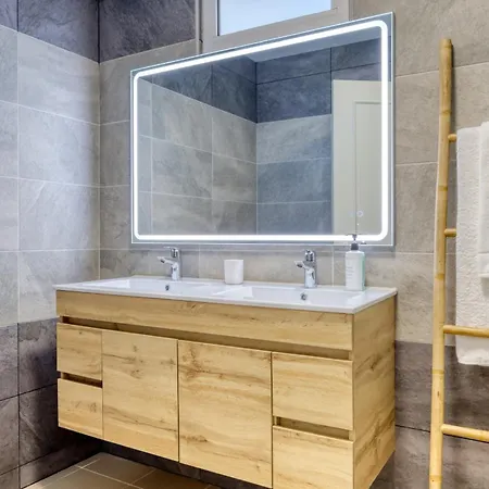 Panoramic View, A In Madeira Apartament *