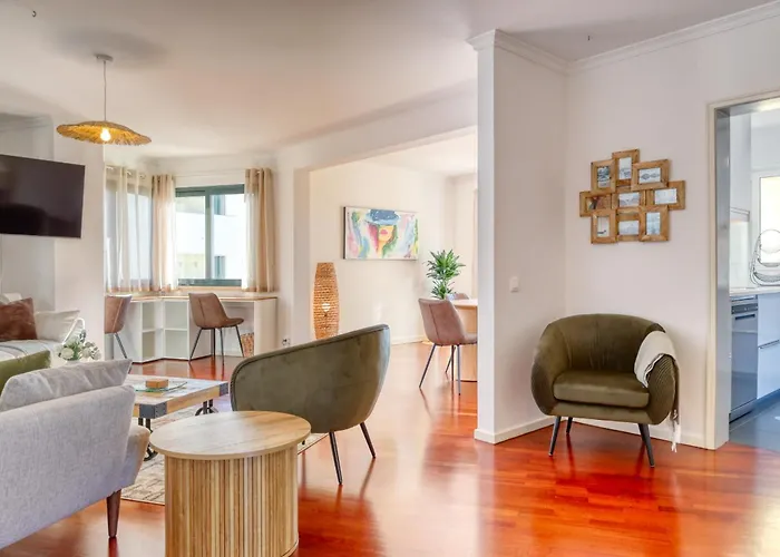 Panoramic View, A In Madeira 丰沙尔