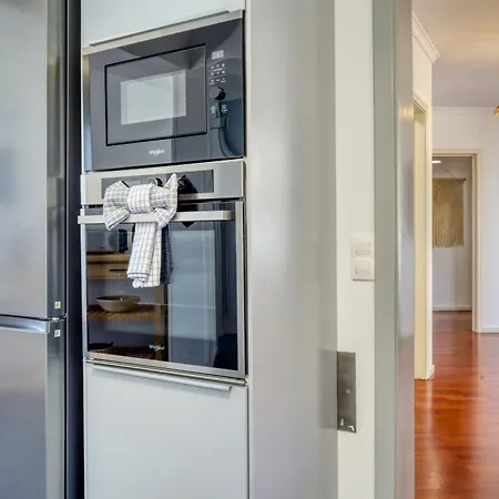 Panoramic View, A In Madeira Apartment *