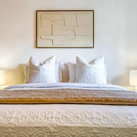 Panoramic View, A In Madeira * Funchal (Madeira)