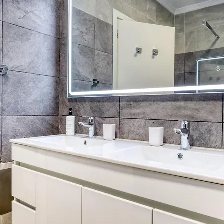 Panoramic View, A In Madeira Lägenhet *